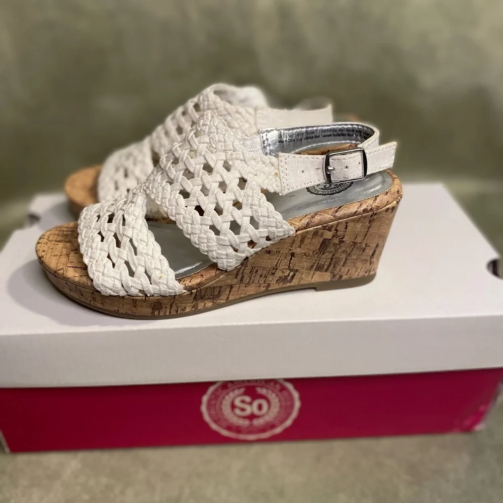 Sonoma White Woven Kids Sandals sz 13-1